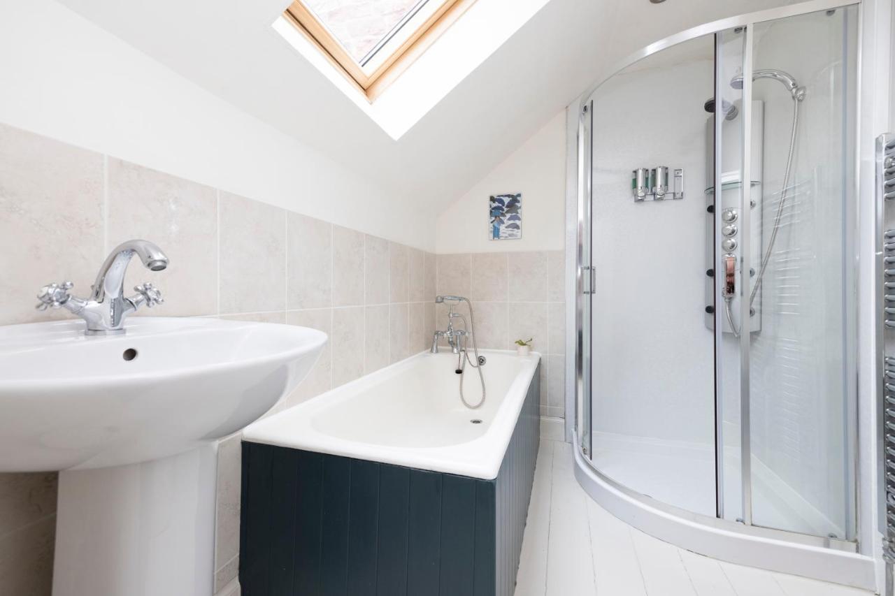Stenton 2 Bed Haywood Cottage With Garden מראה חיצוני תמונה